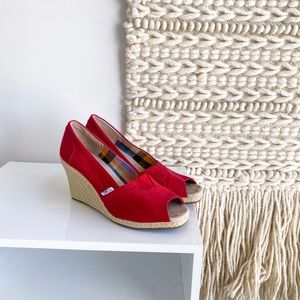 Toms Red wedges size 7.5